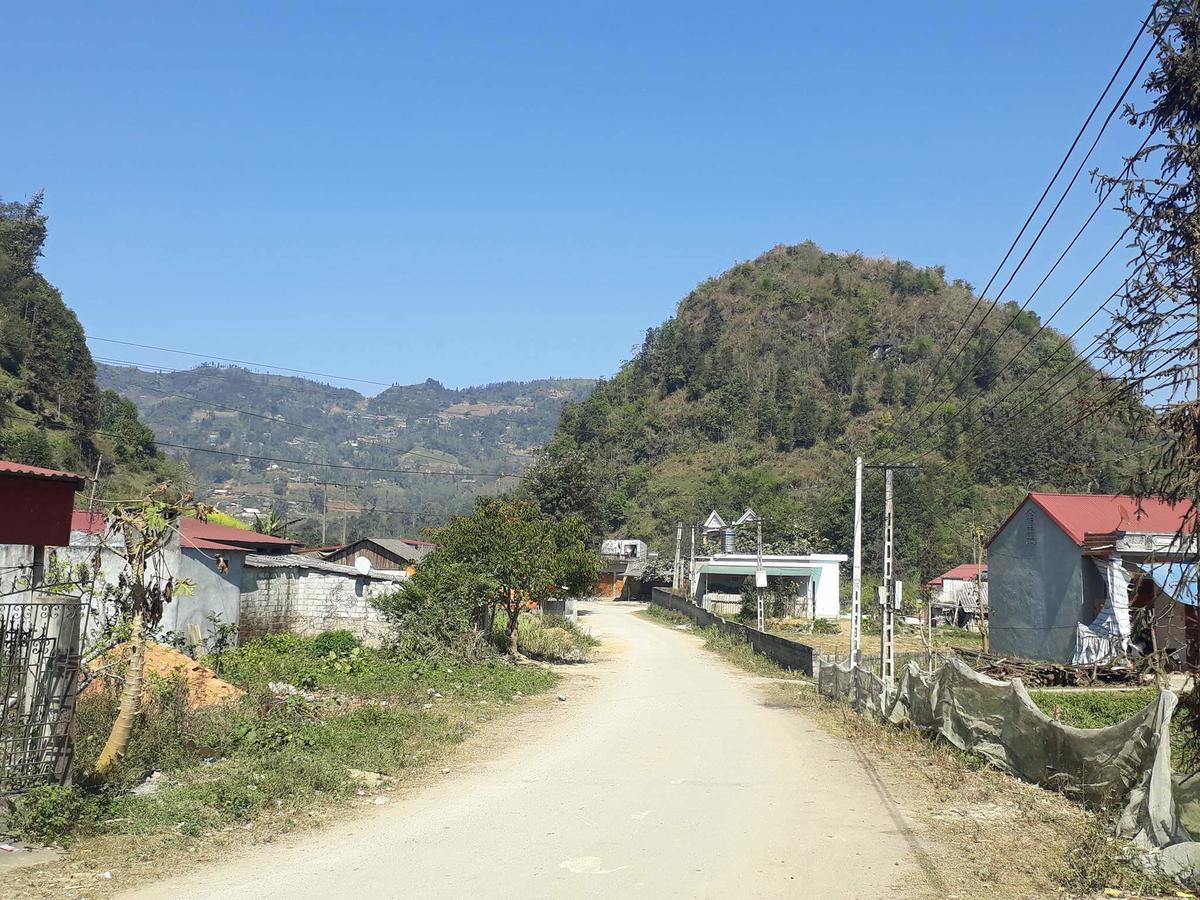 Flower Hmong Homestay Bac Hà Exterior foto